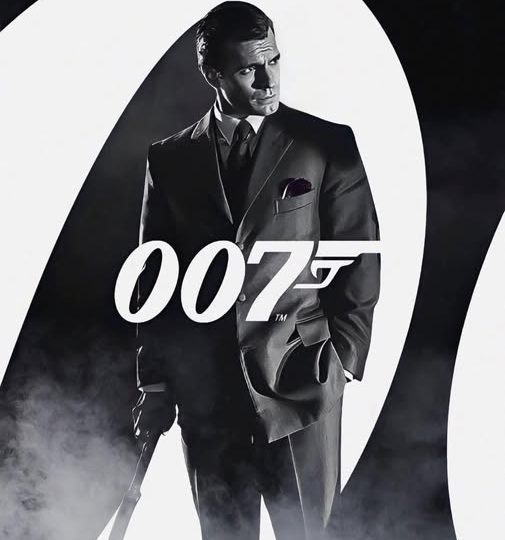 Henry Cavill & Margot Robbie Imagined in James Bond 26 Fan Art